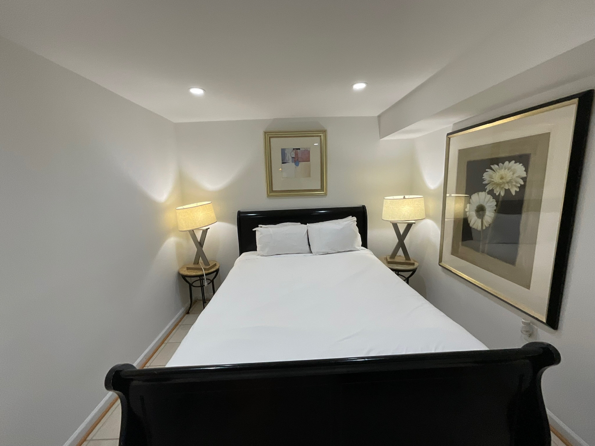 Shared 2-bdrm and 1-den Washington DC Lower Home-2.5 miles north of White House - Photo 11