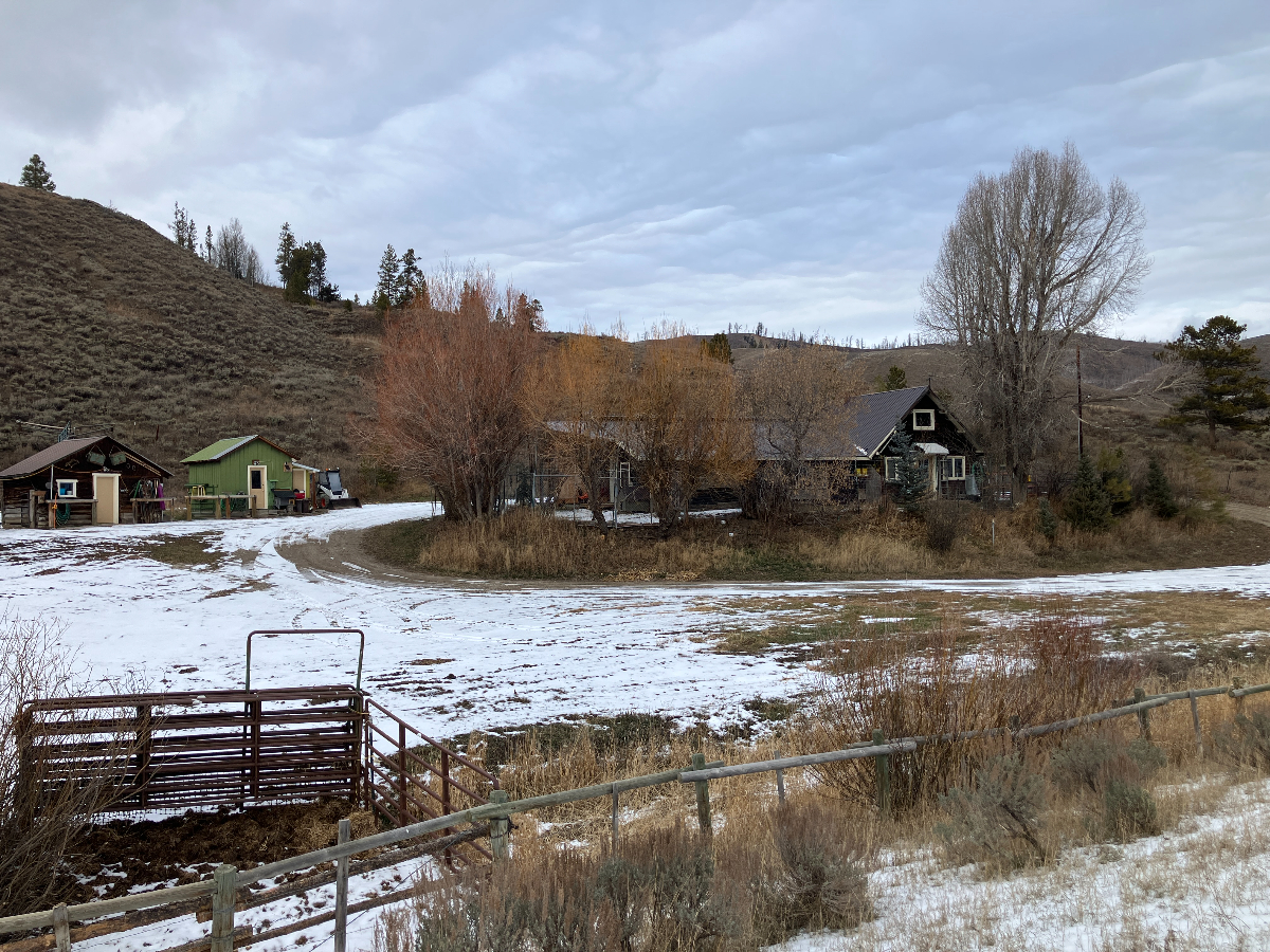 A Peaceful Wyoming Stay Close To Work And Adventure - Photo 12