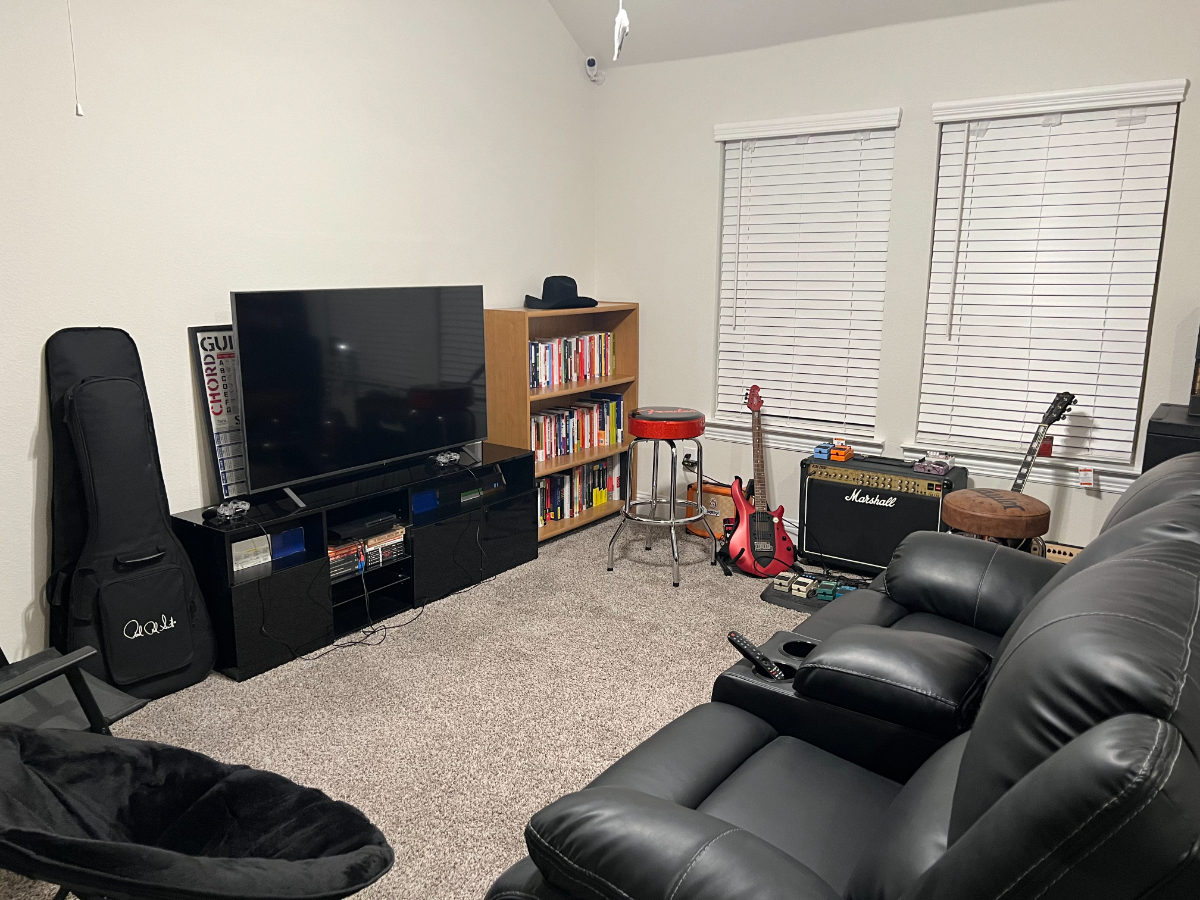 Fully Furnished 1 Bed & 1 Bath - Photo 5