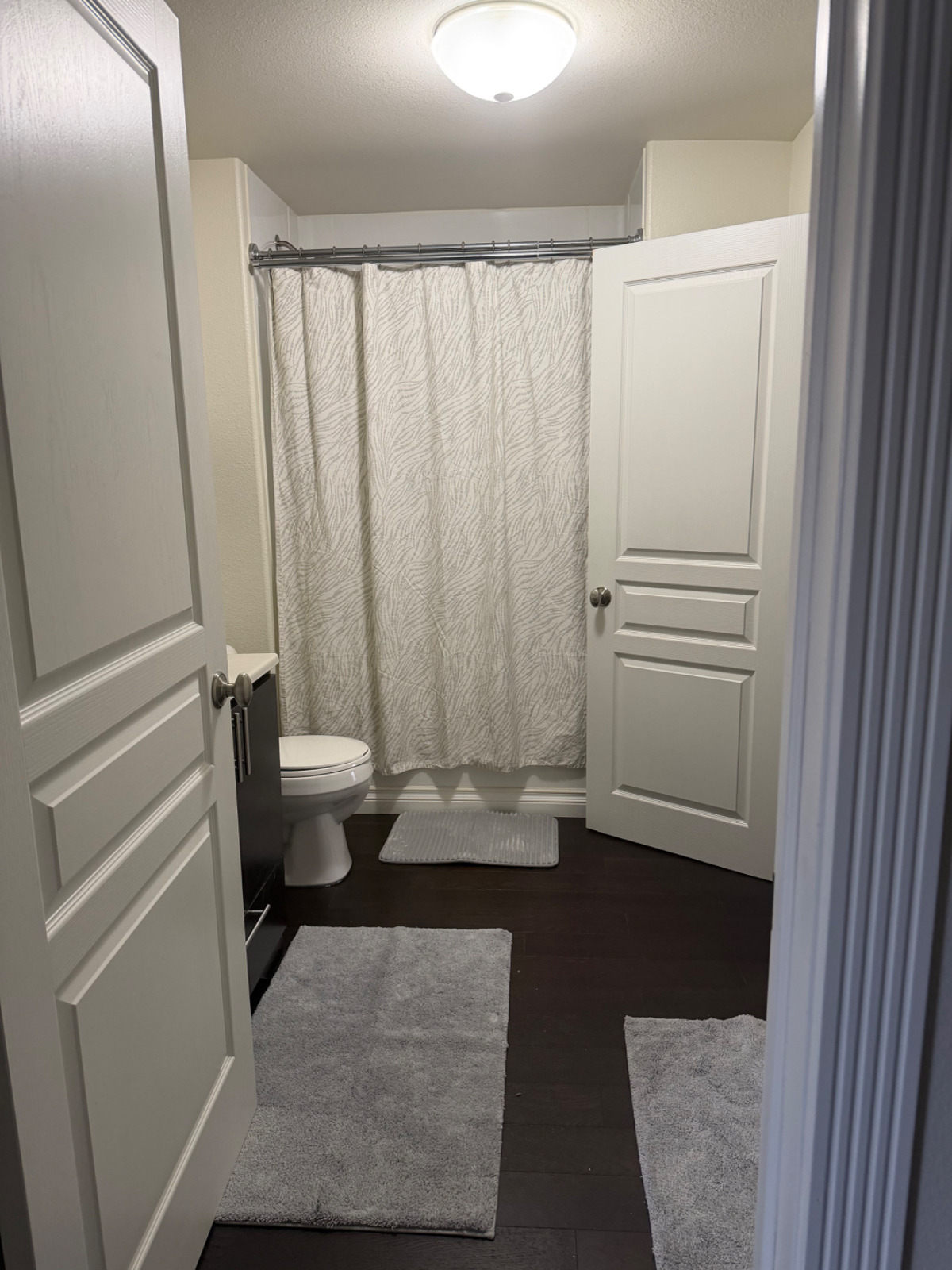 Fully Furnished Basement Unit - Photo 9