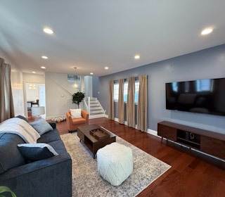 Fully Renovated Furnished Home Walk To Downtown With Private Parking - Photo 2