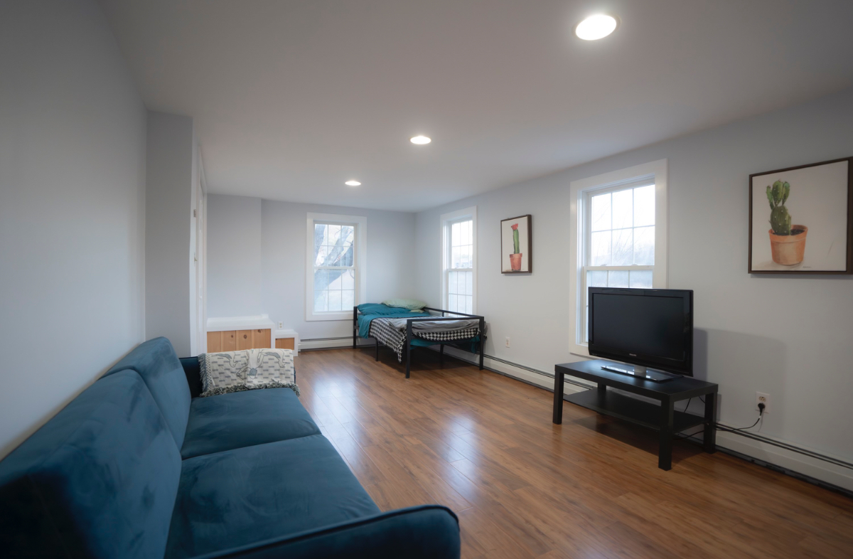 The Vermont House - Photo 4
