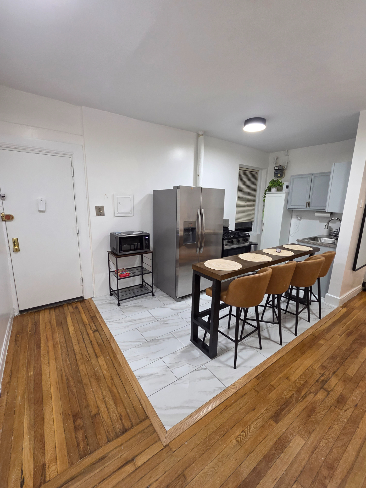 2Bedroom furnished apt w/double bunkbeds at Grand Concourse Ave - Photo 10