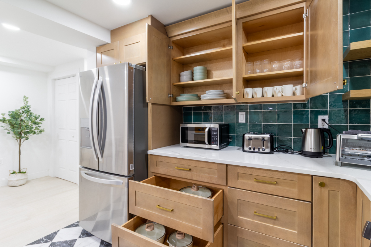 Newly renovated Brooklyn private bedroom with bath 2 min to J train - Photo 5