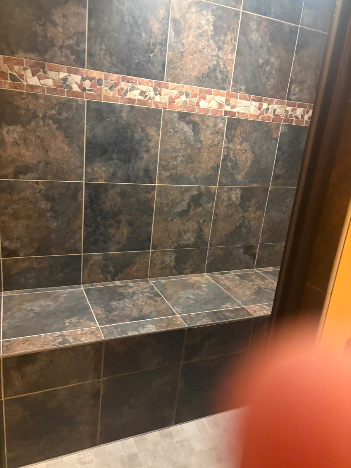 Room with private bathroom in Fairbanks - Photo 10