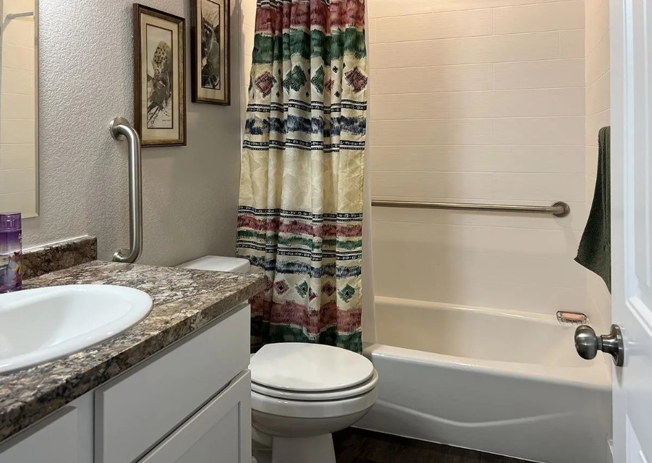Furnished Monthly in Cheyenne WY Dogs Welcome (No Cats) Remote Workspace-Office - Photo 9