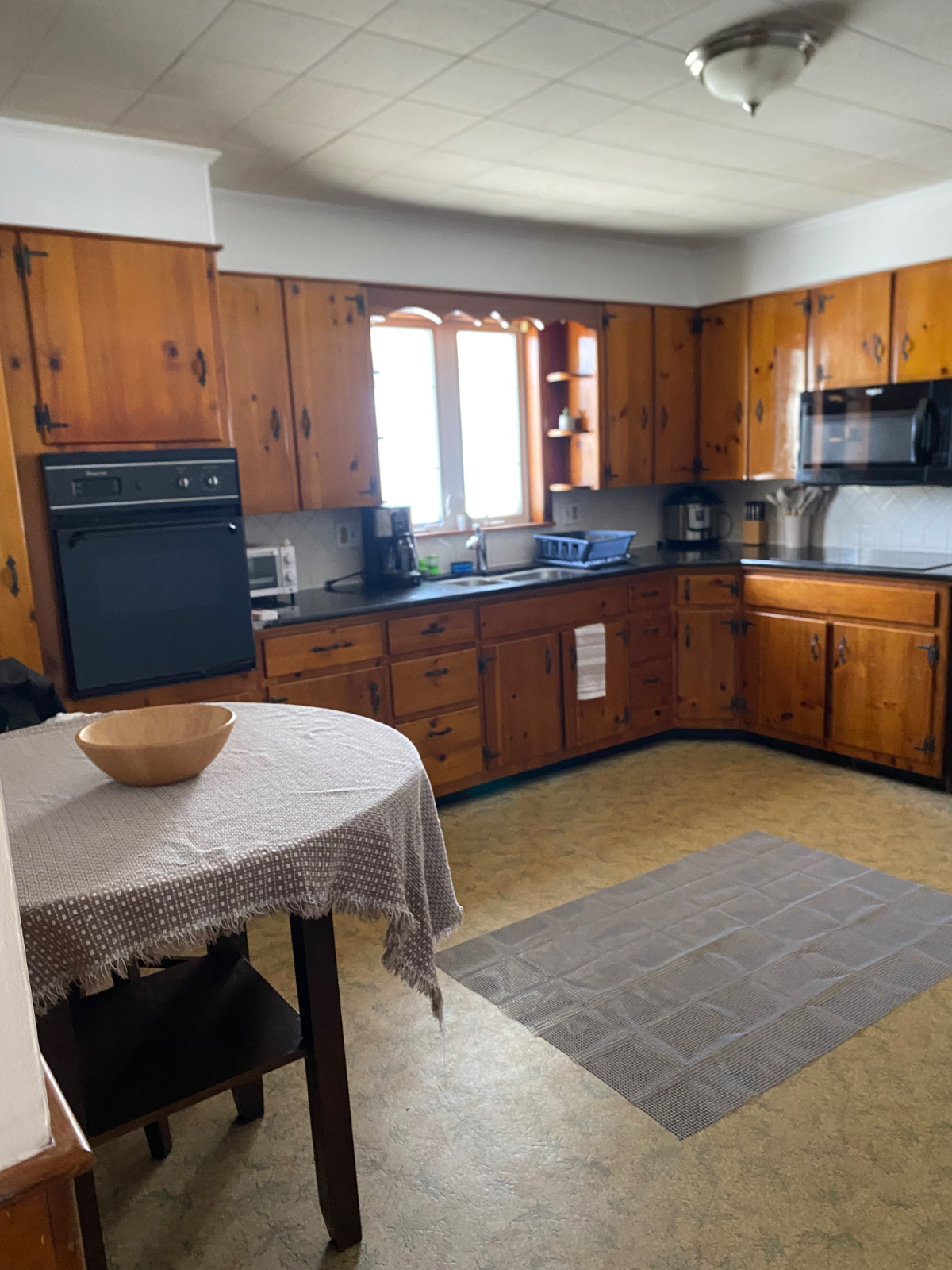 whole house with a two car garage - Photo 8