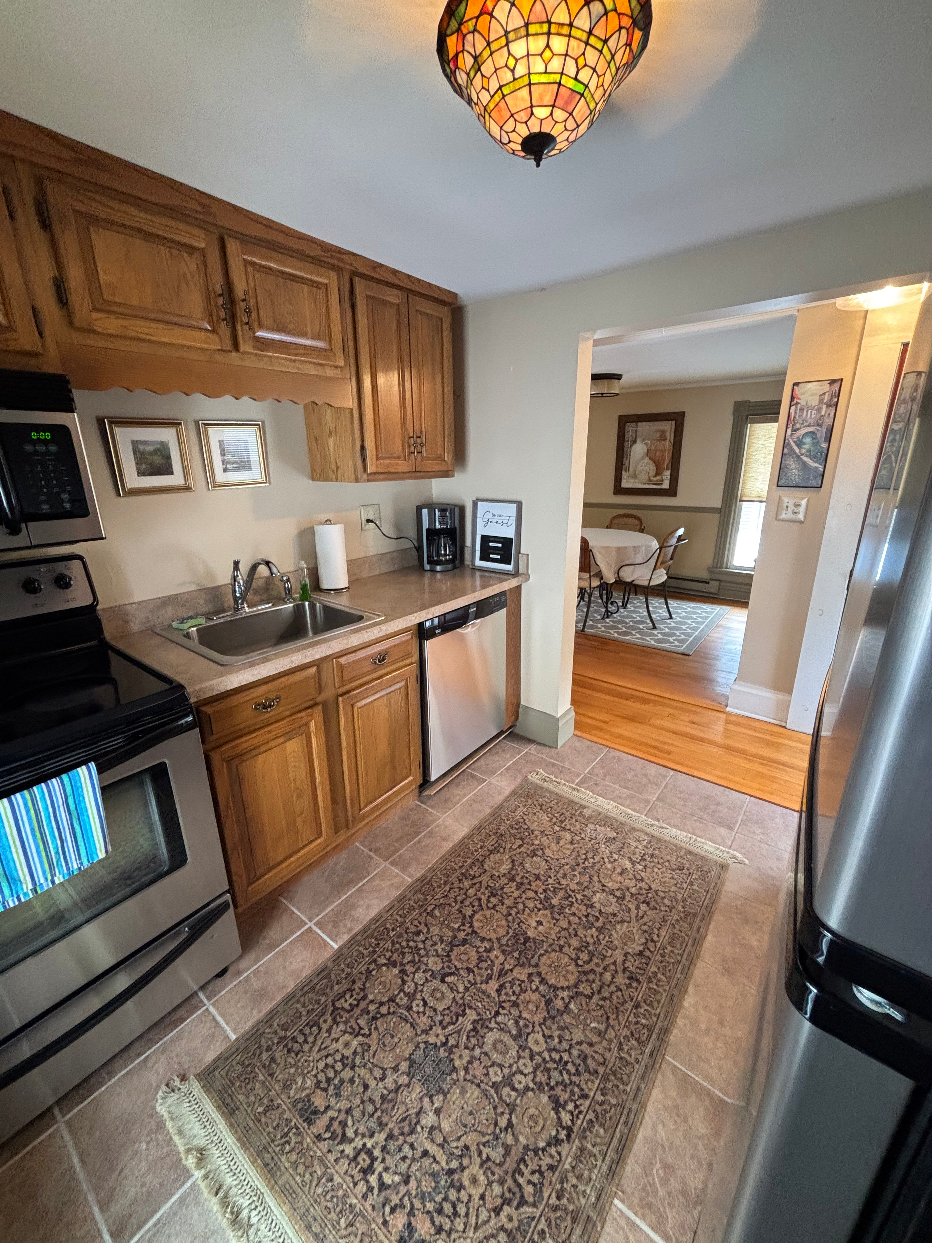 Furnished 2 Bedroom Walking Distance to GF... - Photo 1