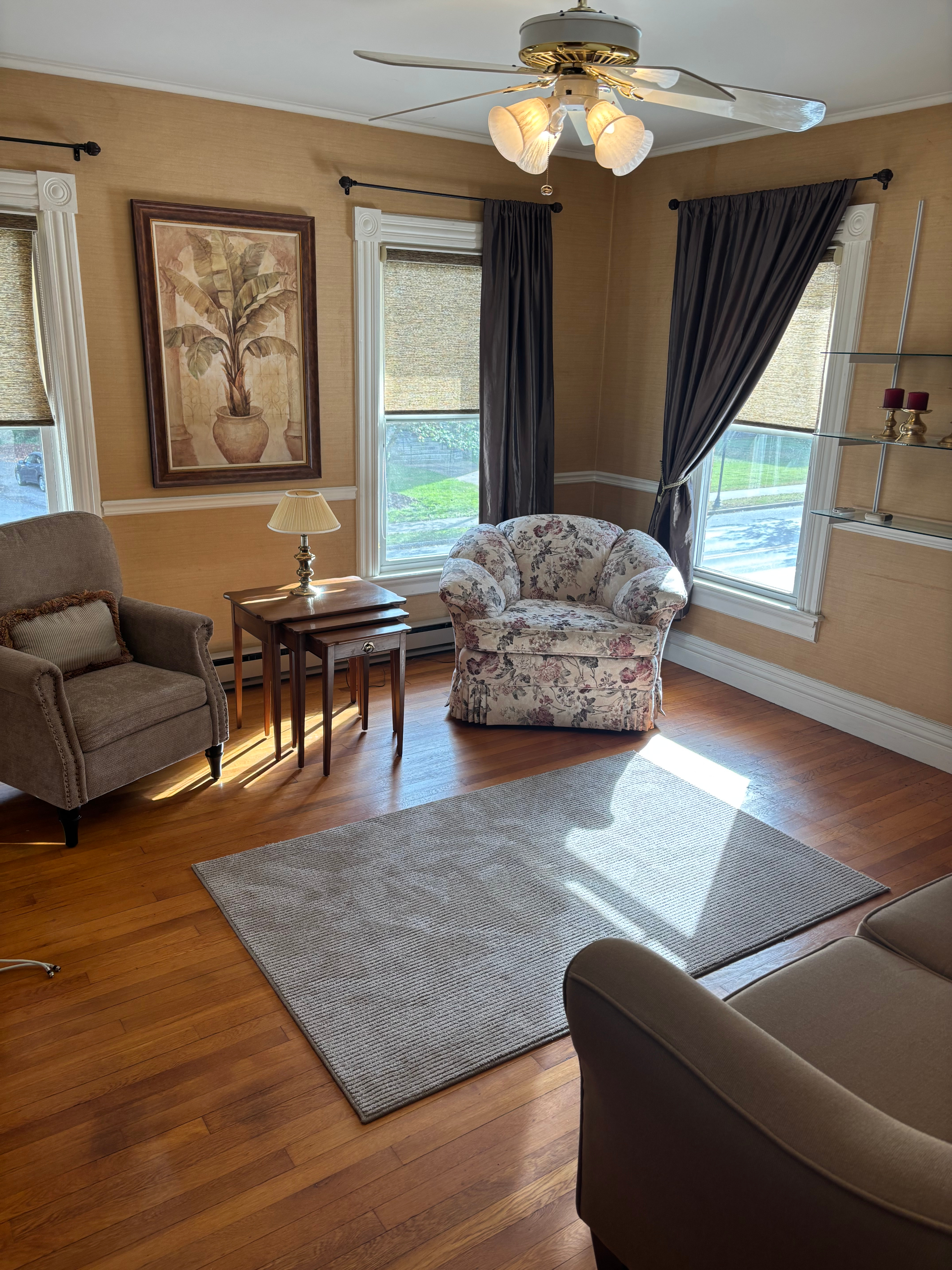 Furnished 2 Bedroom Walking Distance to GF... - Photo 6