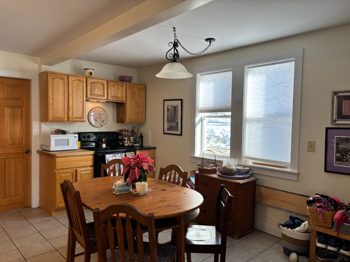 Lovely room in first floor Downtown Apartment - Photo 4