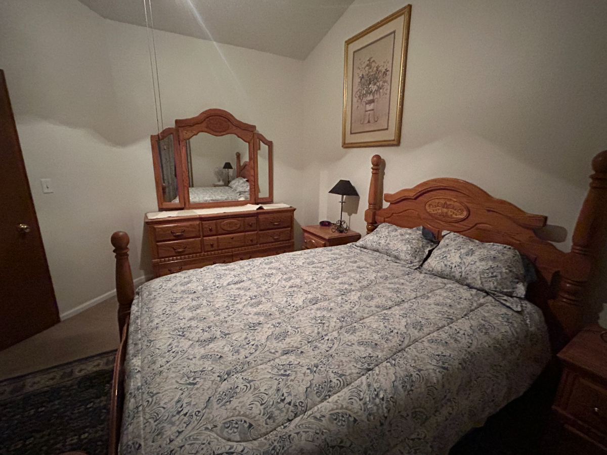 Refined Room in a Peaceful Cheyenne Home - Photo 5