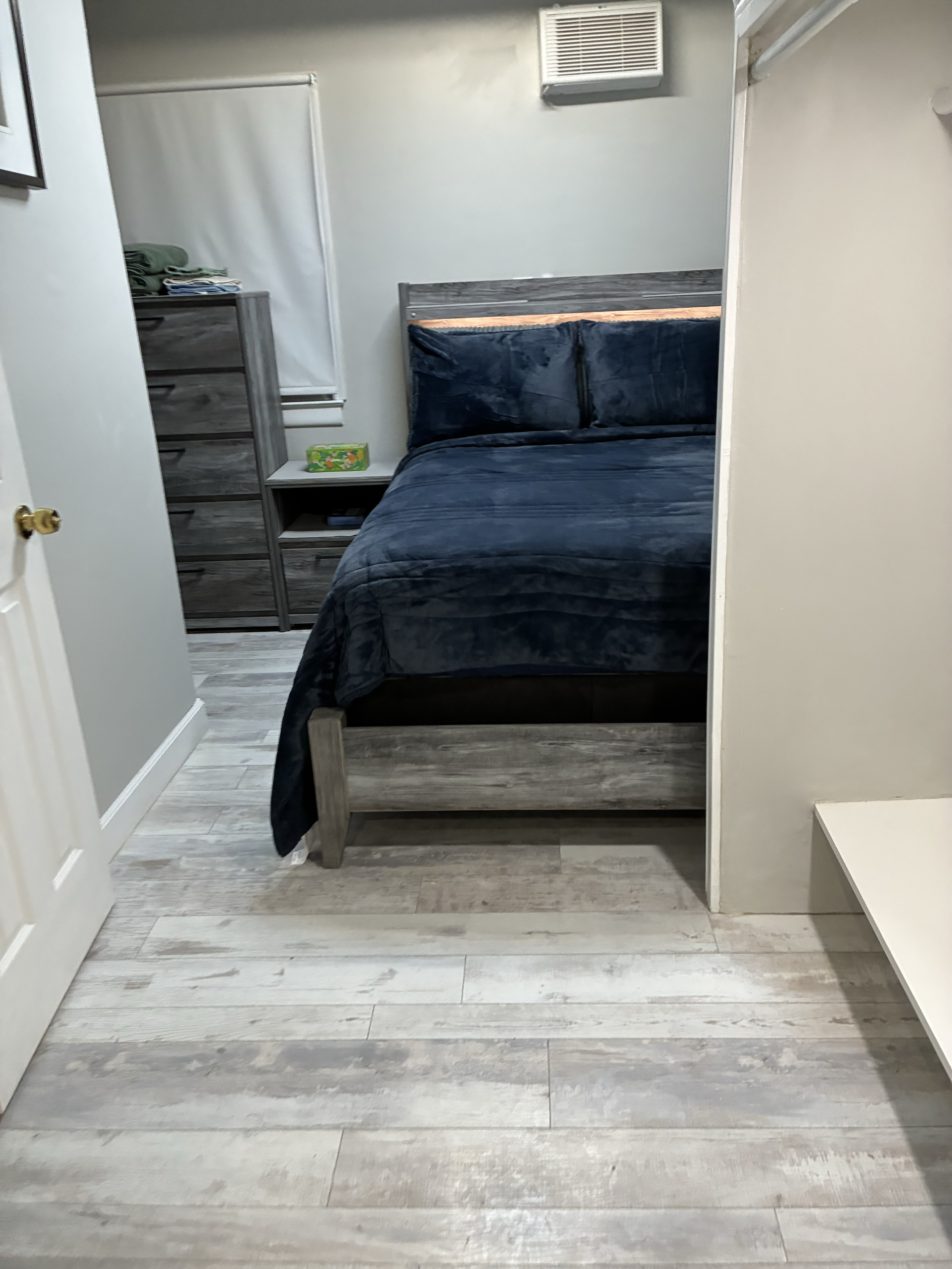 Private 1st-Floor 2 Bedroom Apartment Living You - Photo 8