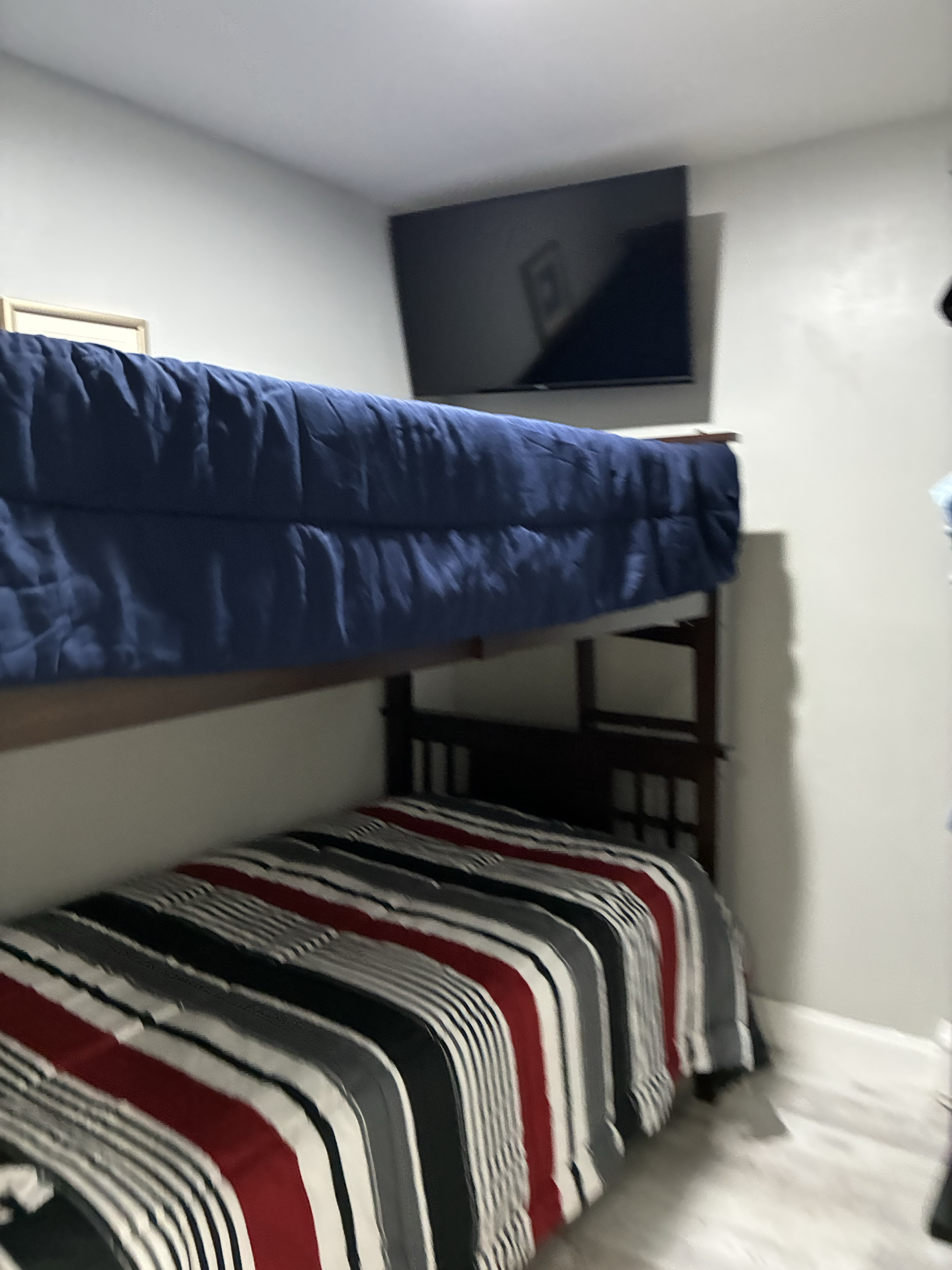 Private 1st-Floor 2 Bedroom Apartment Living You - Photo 6