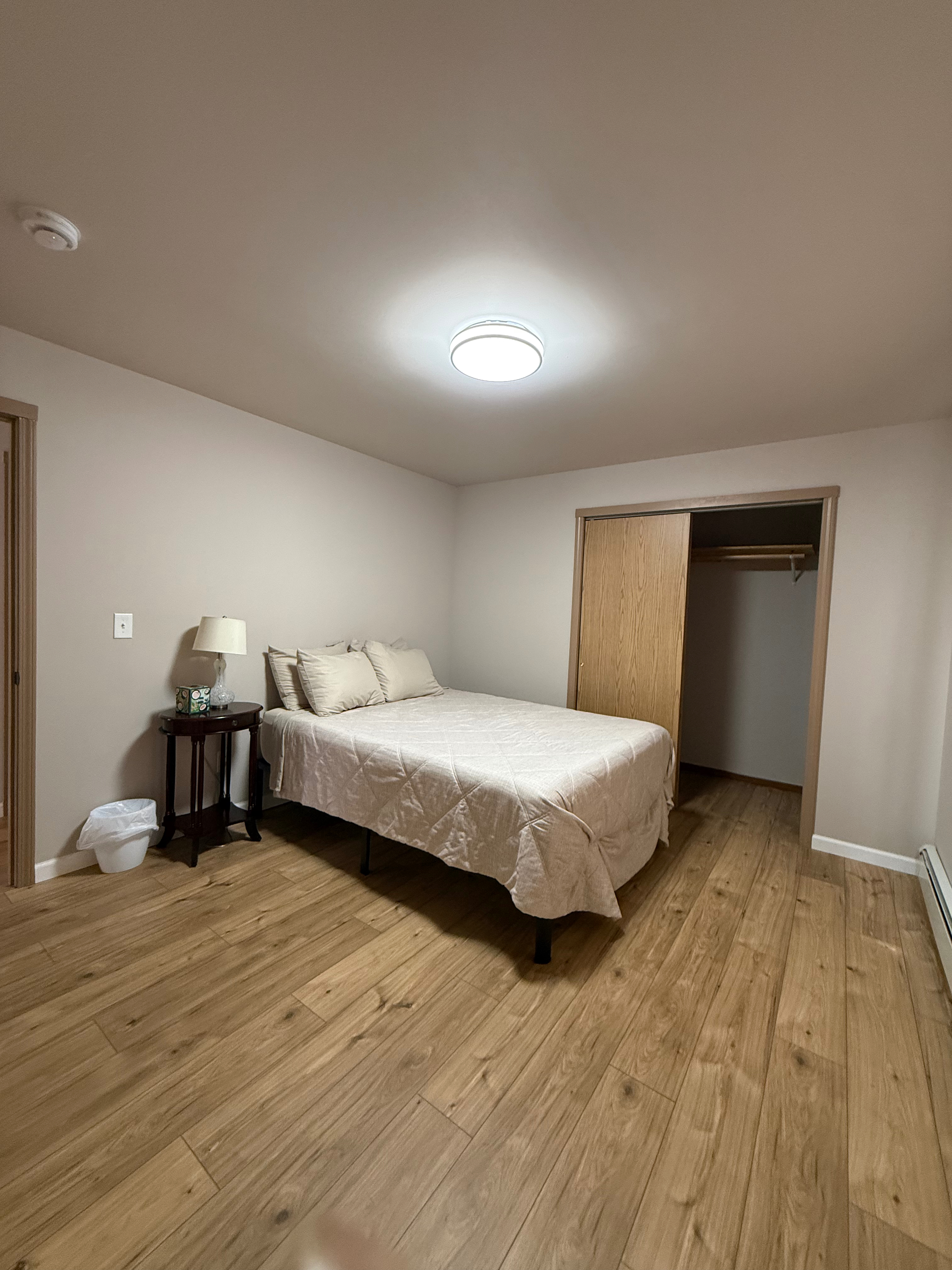 Fully Remodeled 2BR 1BA Home With Brand New Furniture And Prime Location Near Anchorages Major Hospi - Photo 9
