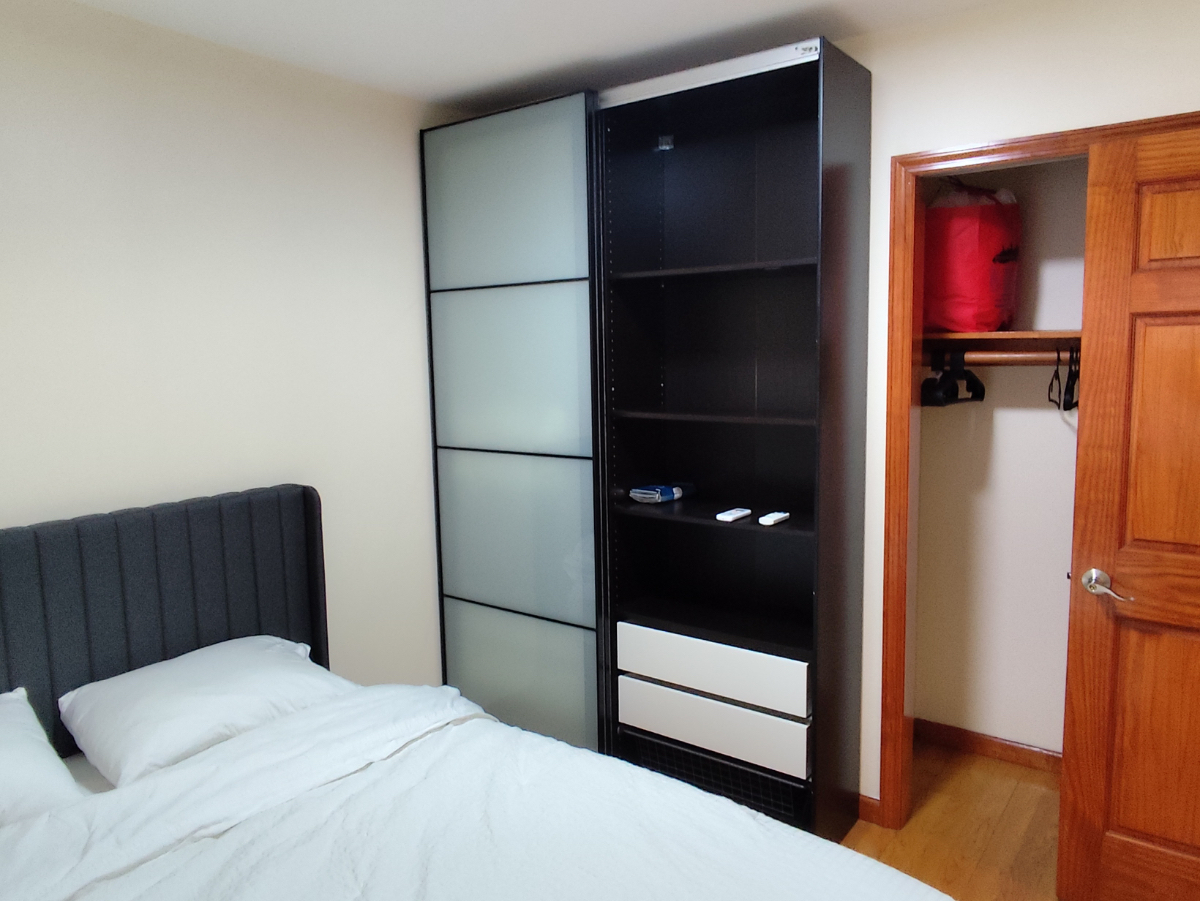 Fully Furnished 1BR Condo /Utilities Included /5 Min to 7 Train & LIRR - Photo 3