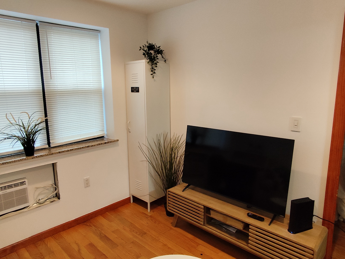 Fully Furnished 1BR Condo /Utilities Included /5 Min to 7 Train & LIRR - Photo 12