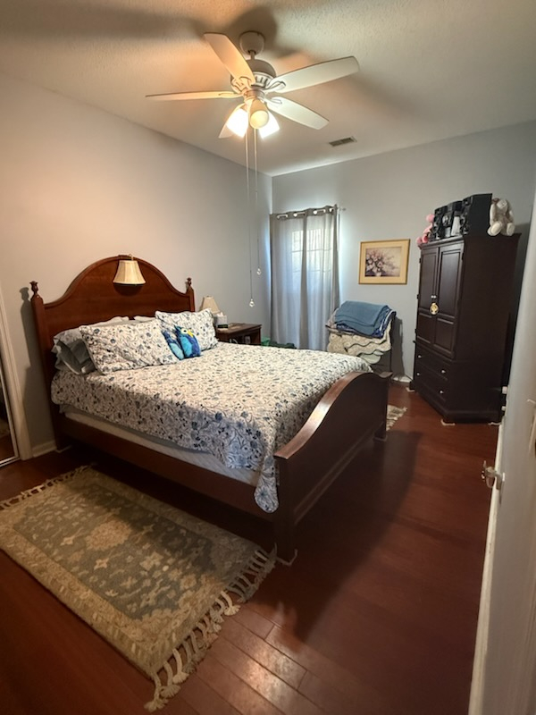 Comfortable Room with Gym, Sunroom, and All Utilities Included - Photo 3