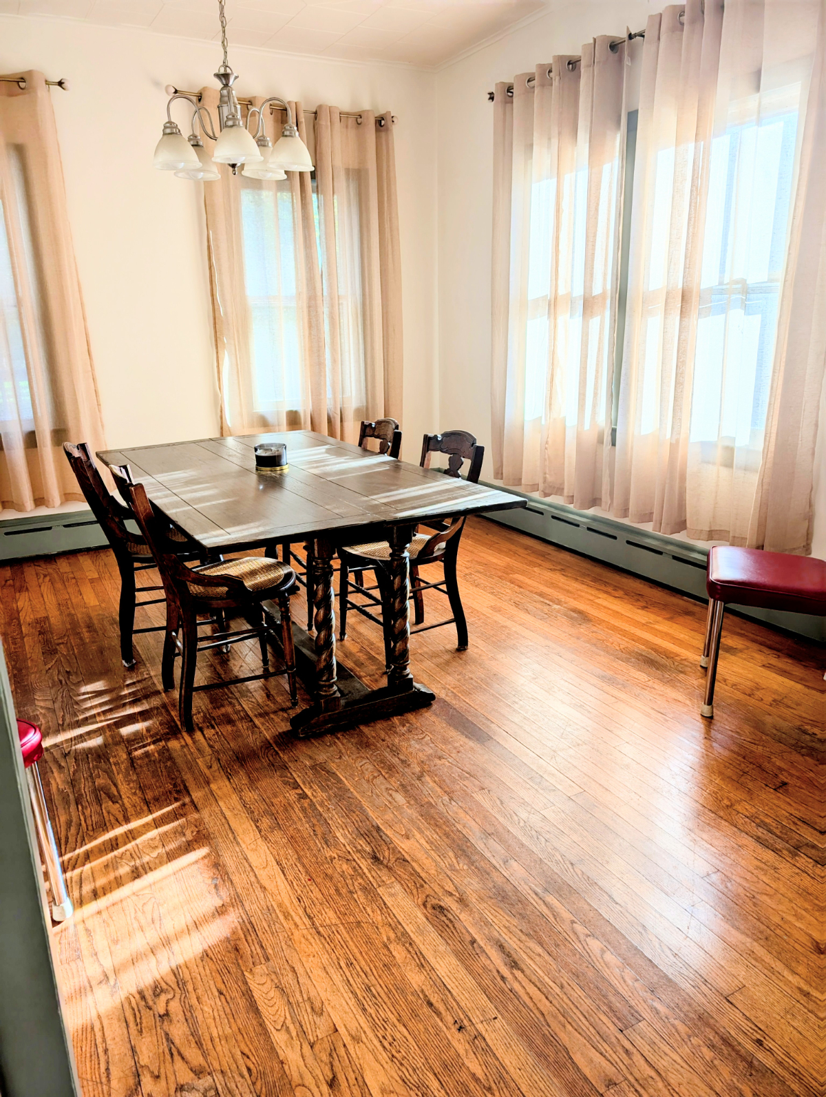 Charming Palenville Home - Photo 6