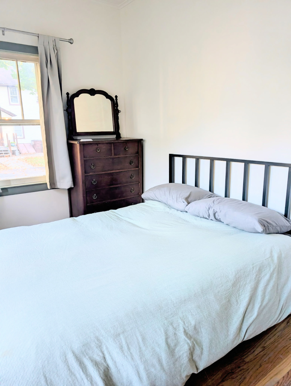 Charming Palenville Home - Photo 11