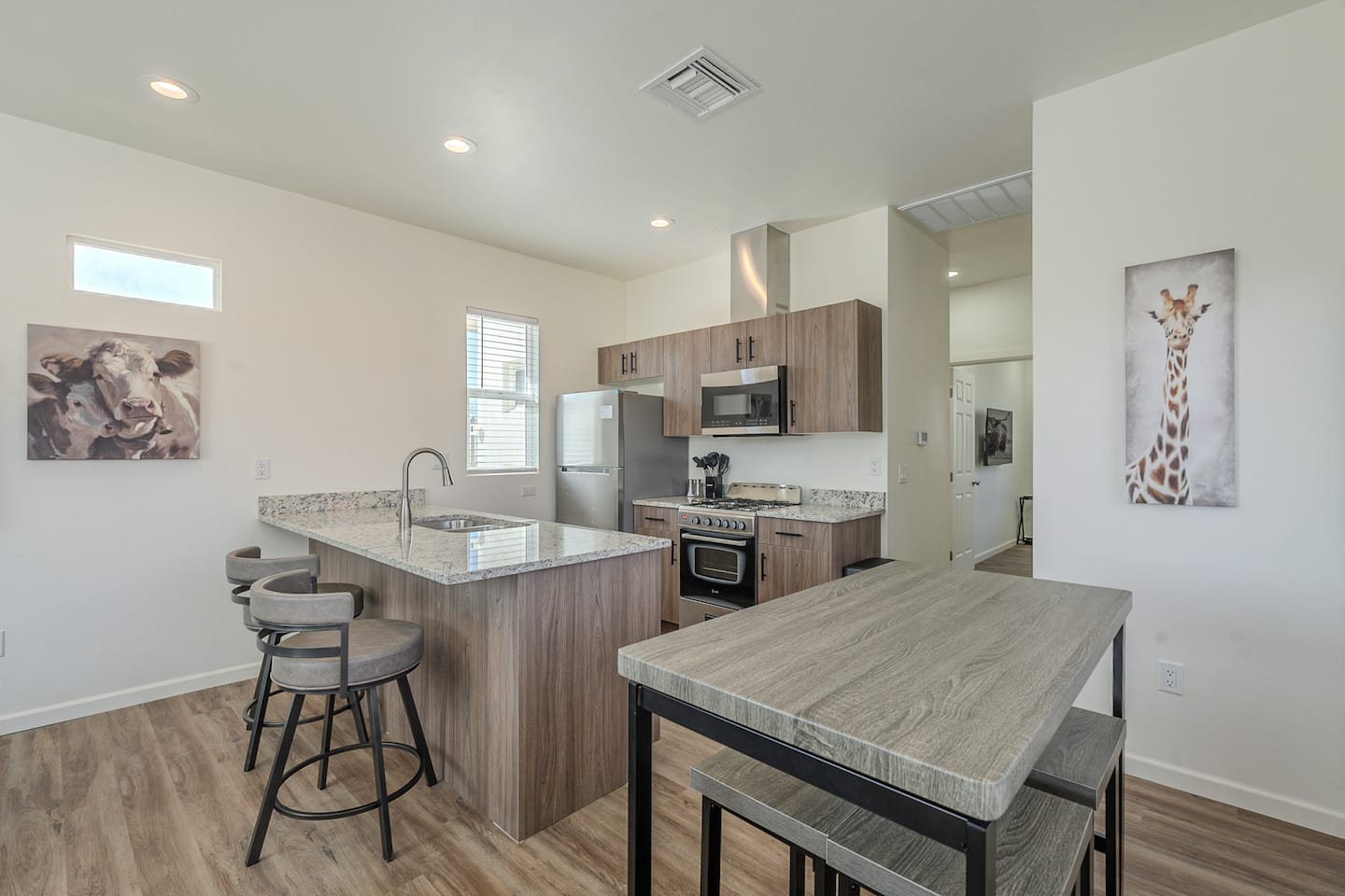 Modern Updated Central Bungalow