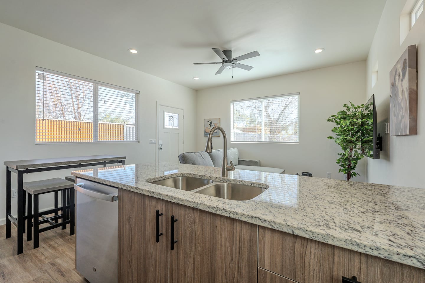 Modern Updated Central Bungalow - Photo 12