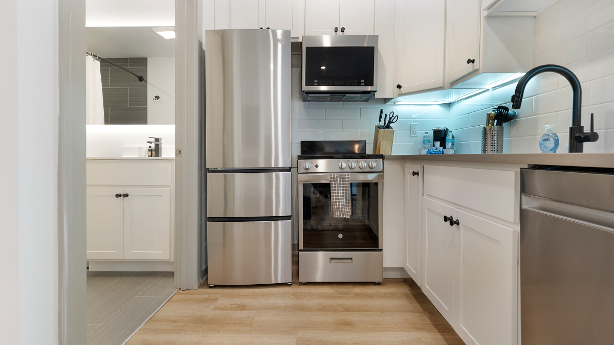 Landing Furnished Apartments at Commons on Ludlow - Photo 7