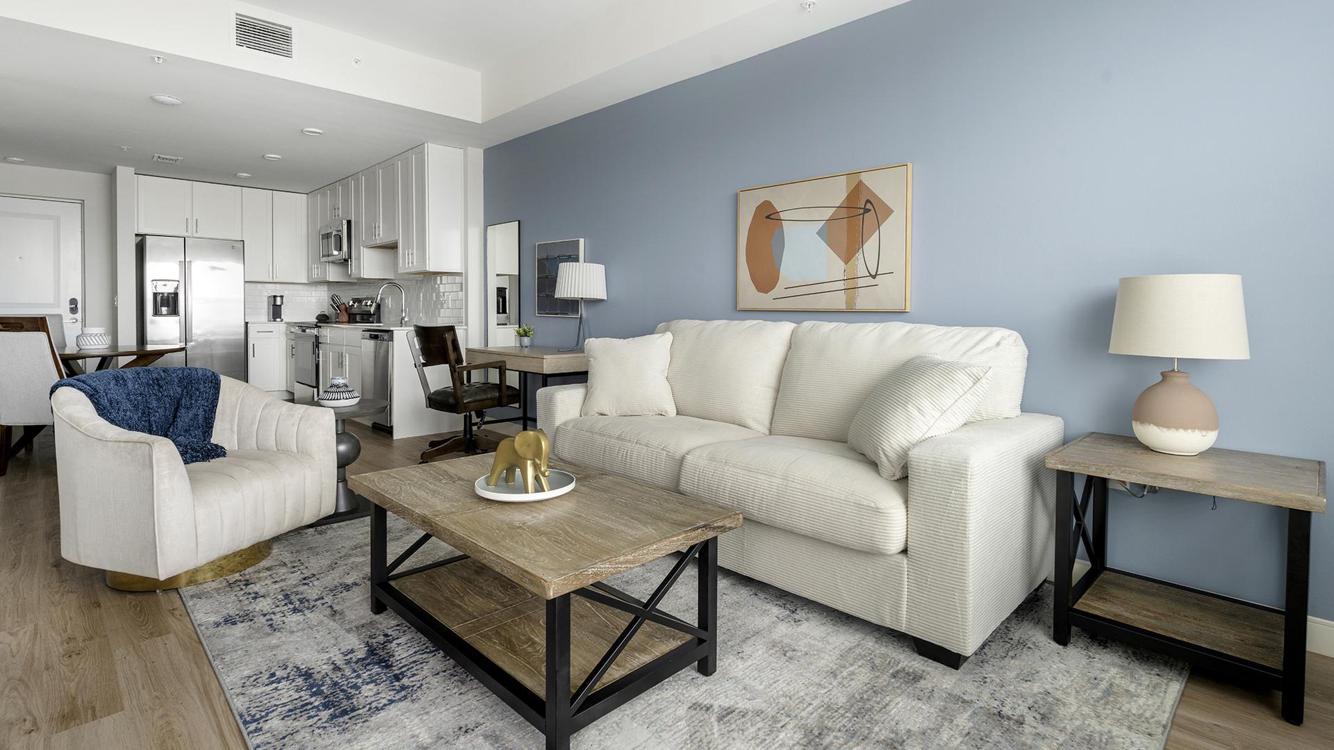 The Cove at 47th 323