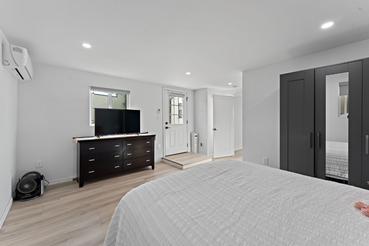 Detached ADU in the heart of South Park - Photo 5