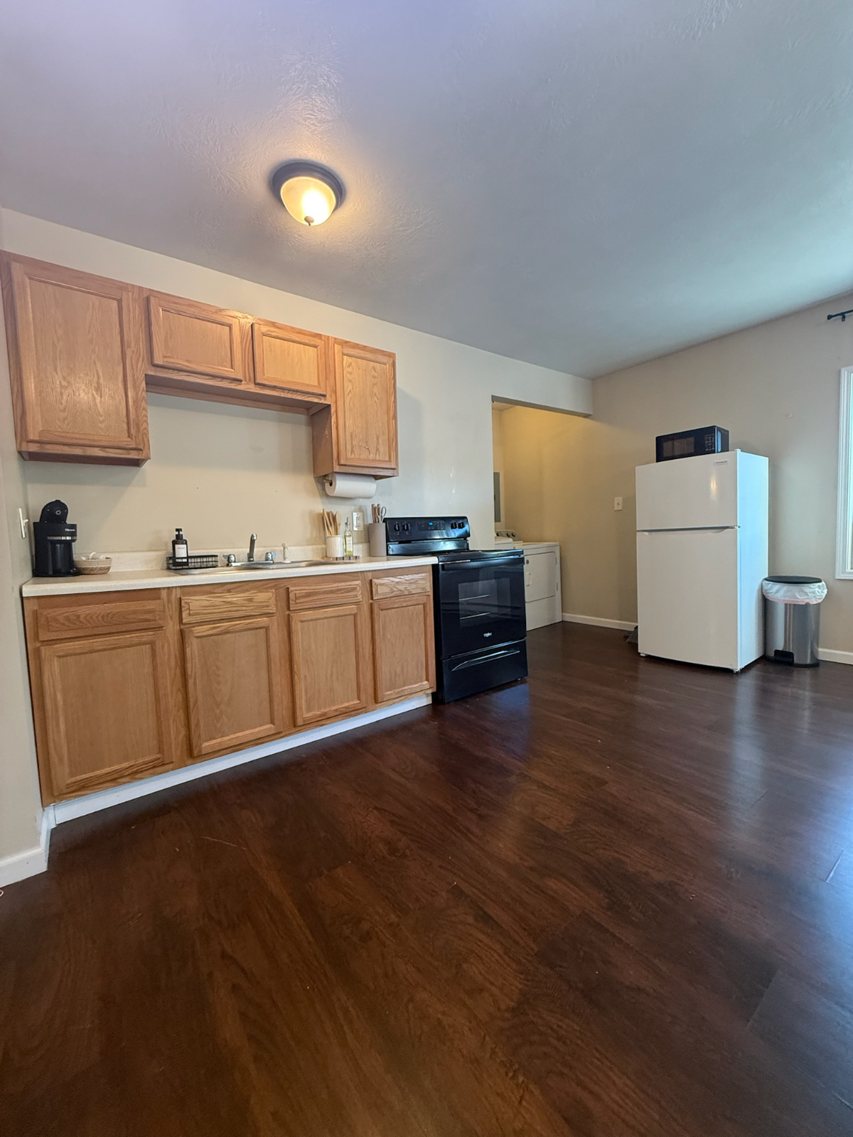 Steps from Samaritan Hospital - Furnished 1BR in Downtown Watertown - Photo 2