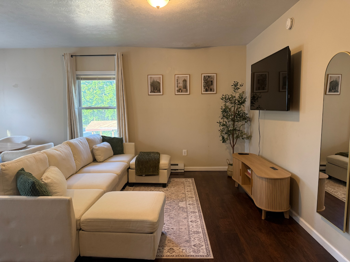 Steps from Samaritan Hospital - Furnished 1BR in Downtown Watertown - Photo 5