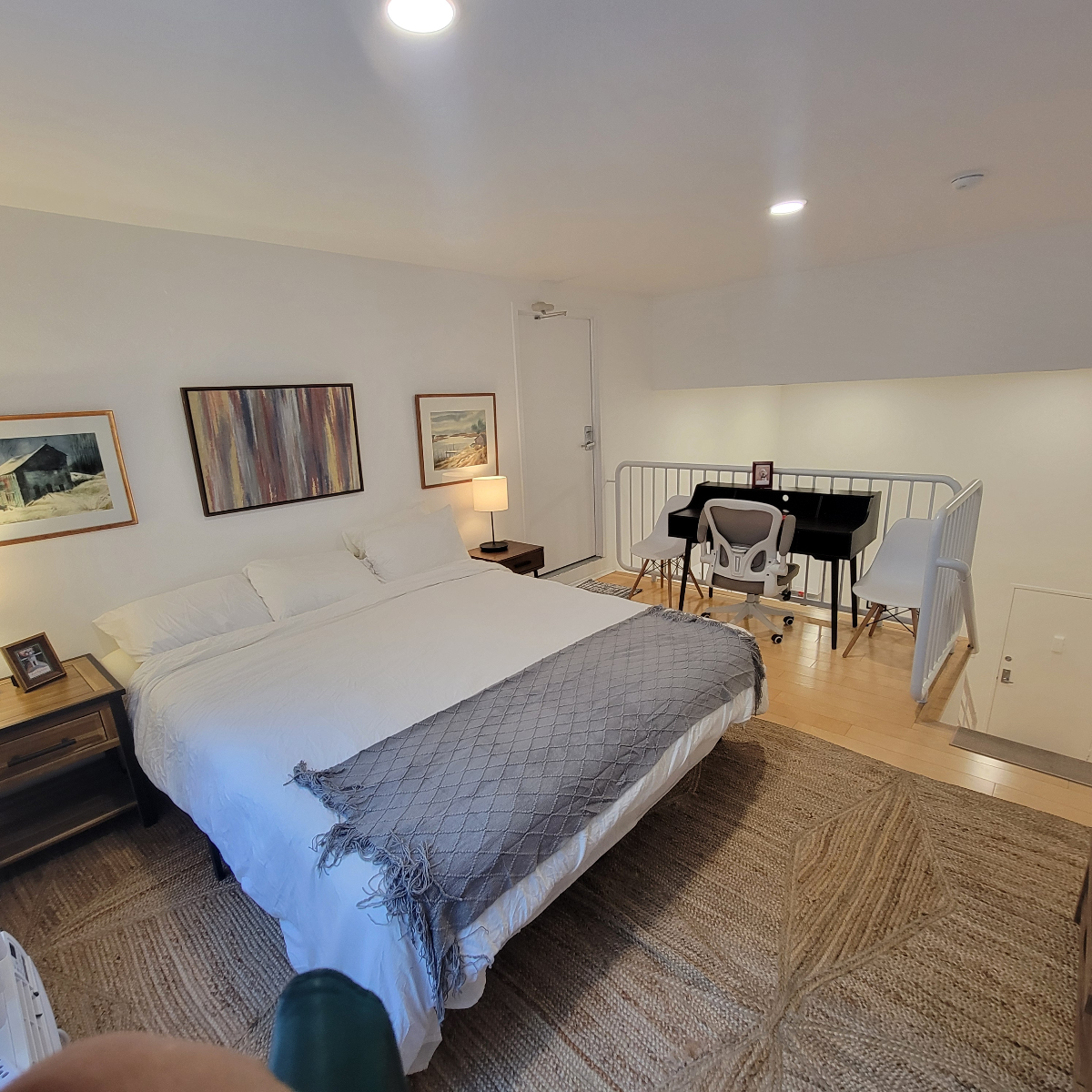 Hollywood charming retreat - Photo 4