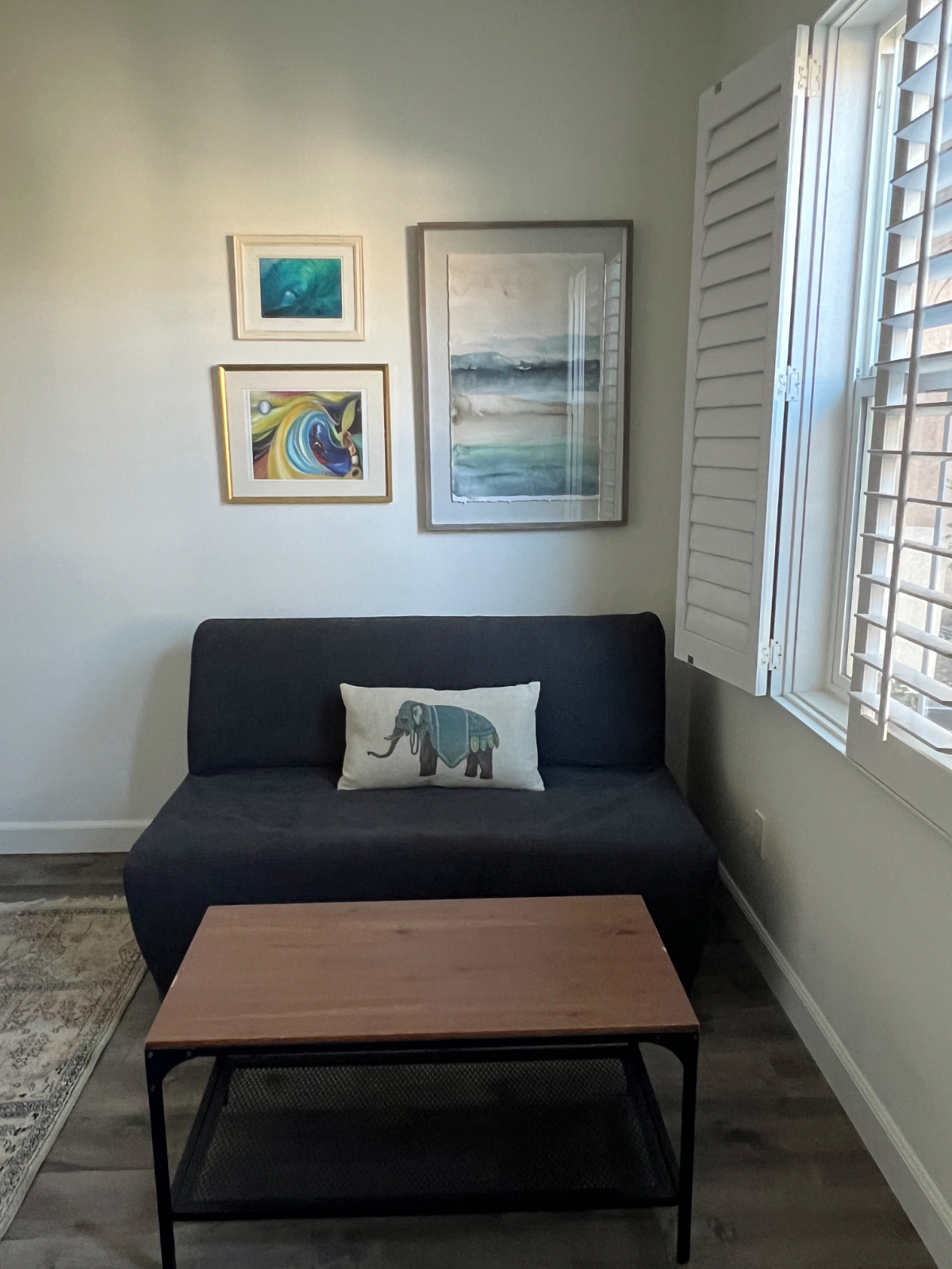 1 Bedroom/1 Bathroom Apartment 3 miles from beach in quiet safe neighborhood - Photo 6