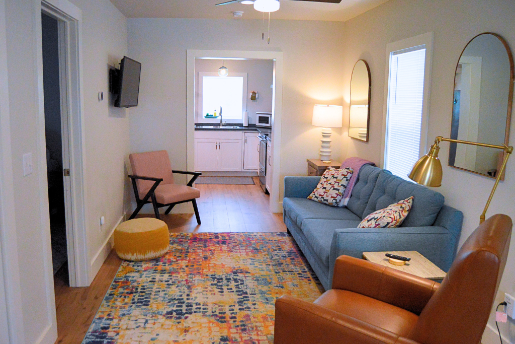 2 Bed, 1 Bath 1st Floor Apartment - Photo 1