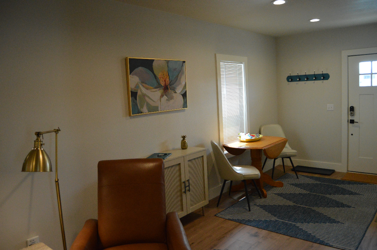 2 Bed, 1 Bath 1st Floor Apartment - Photo 5