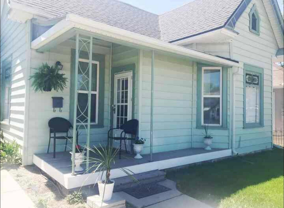 Private Furnished Home for Traveling Professional - Photo 6