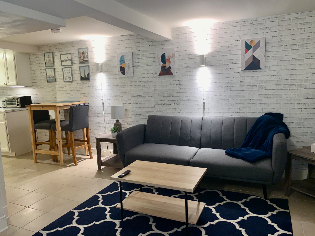 1BR English Basement Apt in the heart of Adams Morgan Meridian Hill.. Walk everywhere - Photo 6