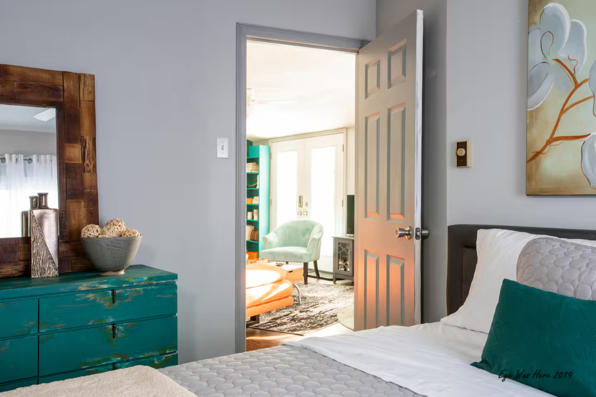 Chic one bedroom in the heart of Upper Union St - Photo 6