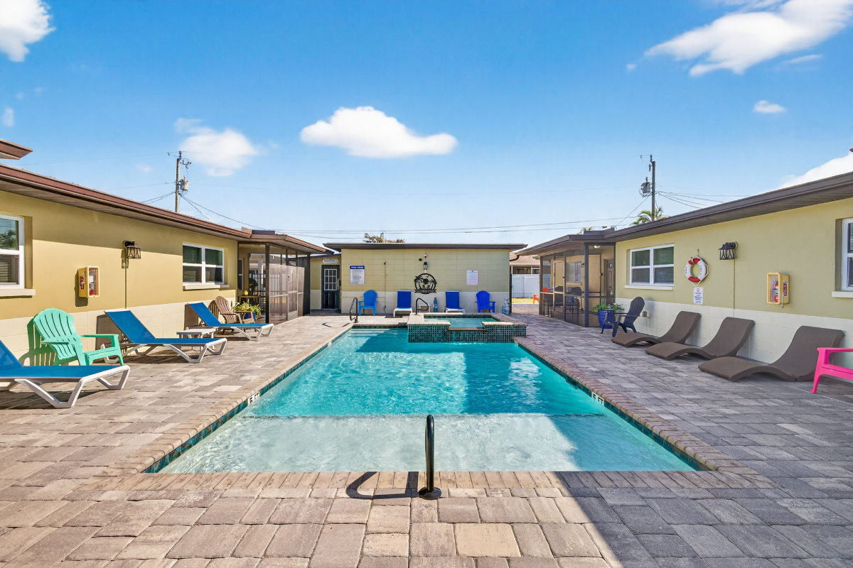 Lemon Tree Apt- Downtown Beach Resort- Heated Pool