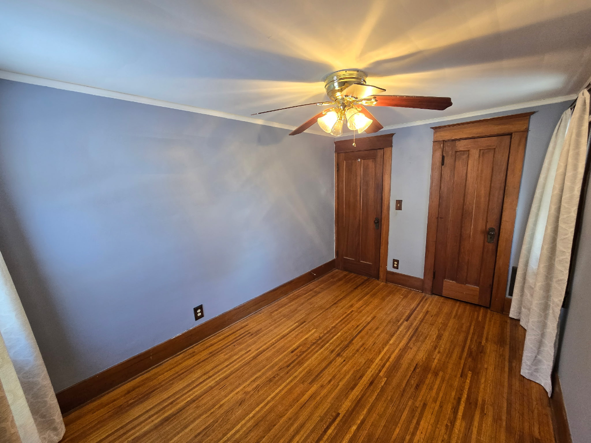 Private Room in Beautiful Neighborhood Near Hospitals - Photo 11