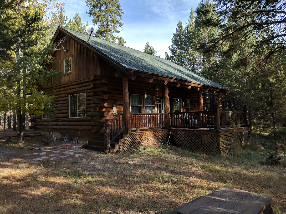 Little Deschutes River Cabin - Photo 1