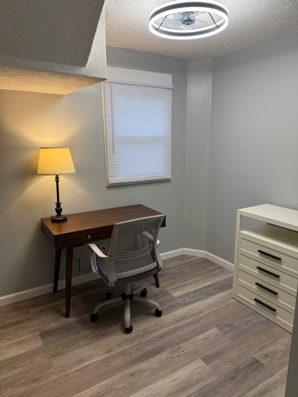 Westover - Furnished 1st Floor Duplex - Photo 10