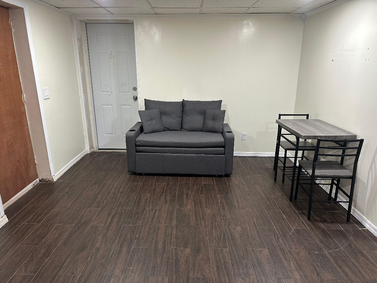 New Unit - Photo 3