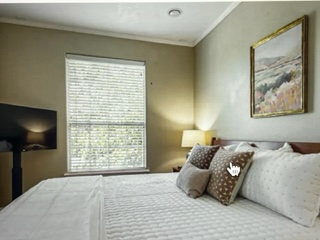 Spacious South Austin Duplex with Private Yard and Modern Comforts Unit A - Photo 11