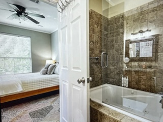 Spacious South Austin Duplex with Private Yard and Modern Comforts Unit A - Photo 10