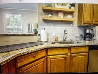 Spacious South Austin Duplex with Private Yard and Modern Comforts Unit A - Photo 6