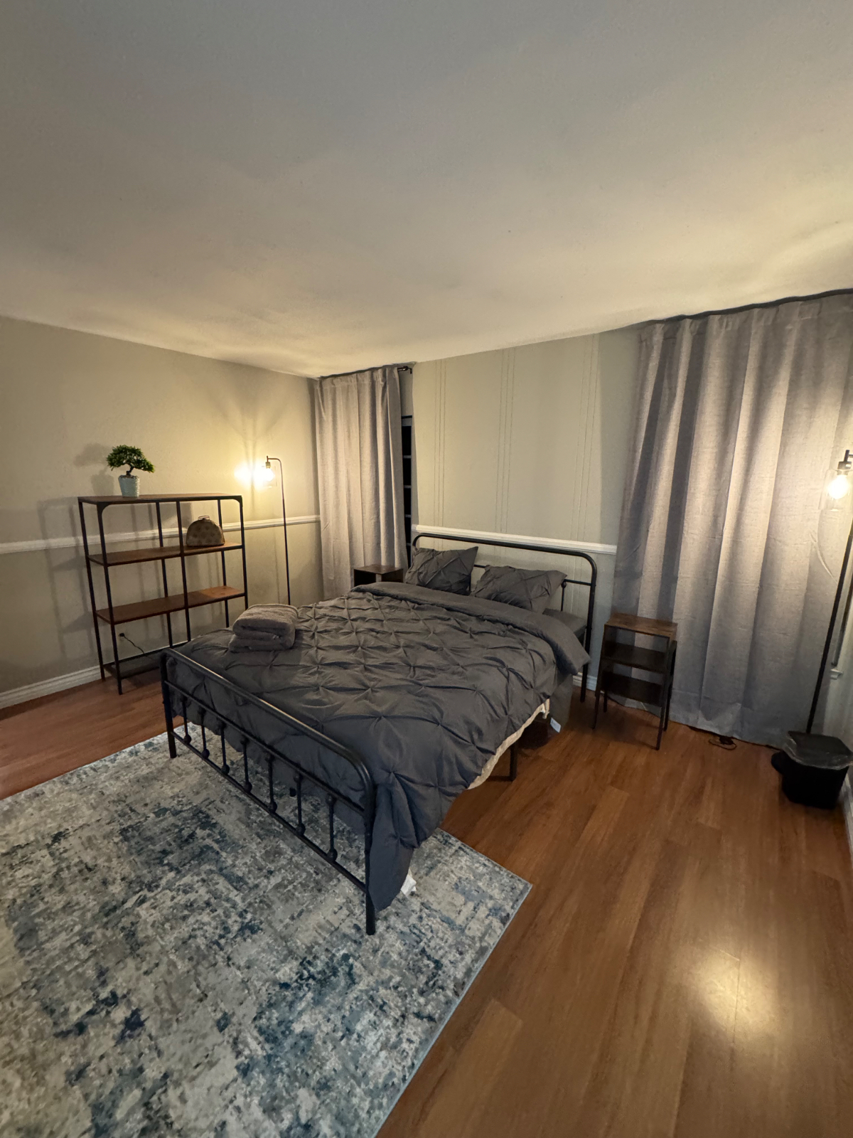 Quiet & Spacious Executive Stay Minutes to UCSD, Scripps & Qualcomm - Photo 4