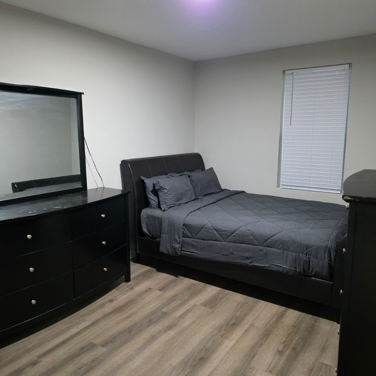 2 Bedroom 1 Bath Furnished Apartment MidCity Walk to Metro/Grocery/Entertainment - Photo 8