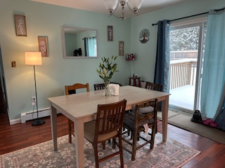 Quiet Furnished Room in Shared Home/ Ideal for Healthcare Professionals - Photo 9
