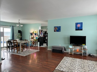 Quiet Furnished Room in Shared Home/ Ideal for Healthcare Professionals - Photo 7
