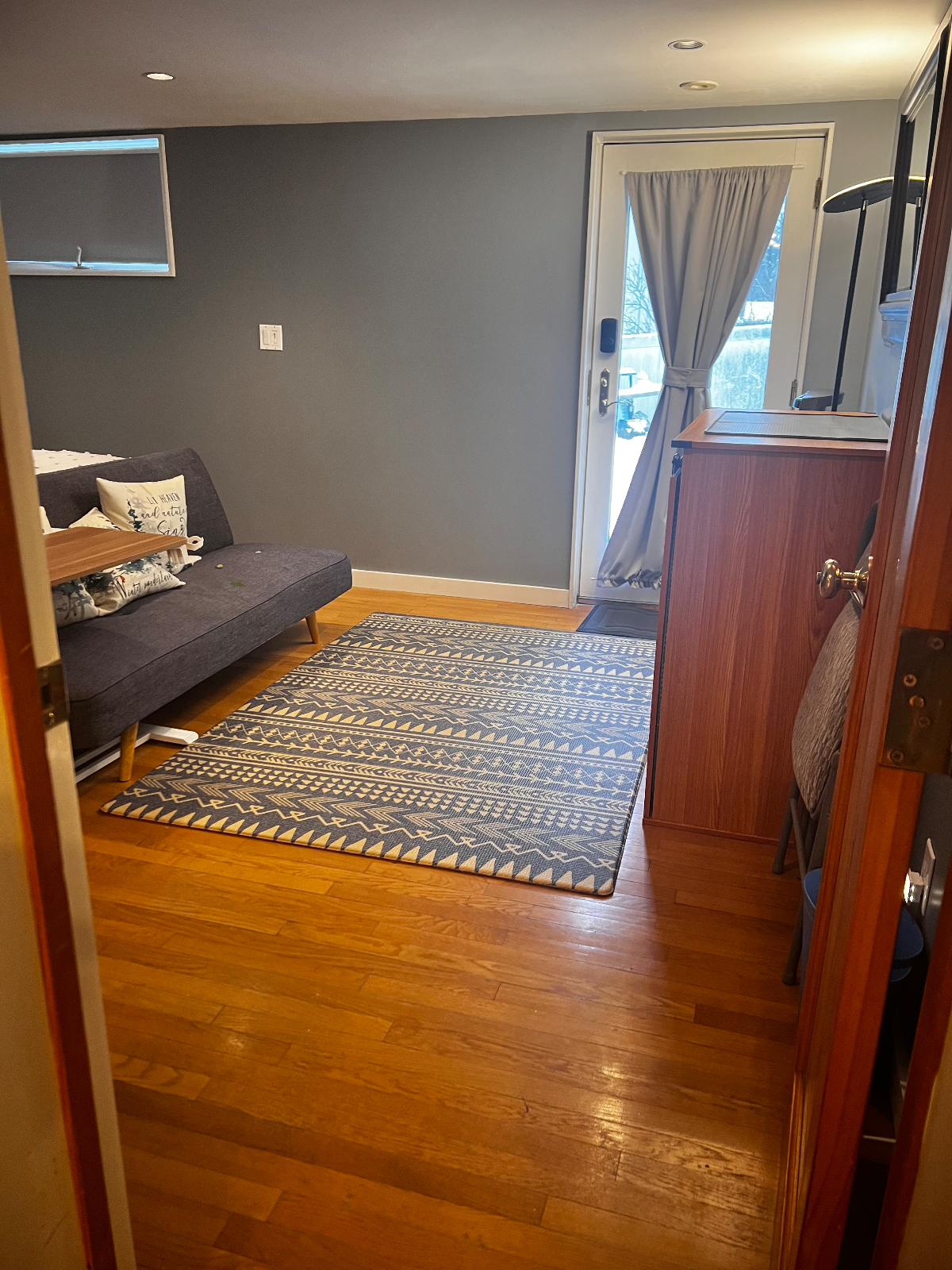 Luxurious Private bedroom with Spa Shower and Garden - Photo 1